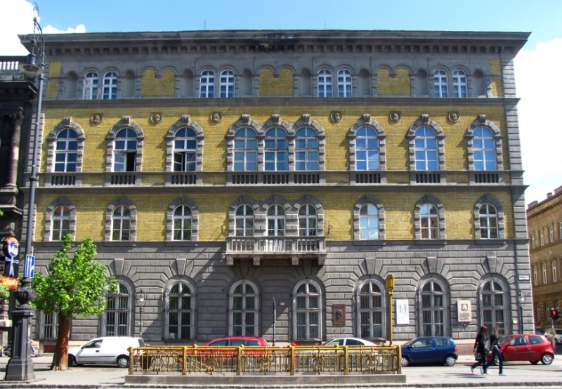 A régi Zeneakadémia homlokzata az Andrássy út felől. Forrás: zeneakademia.hu